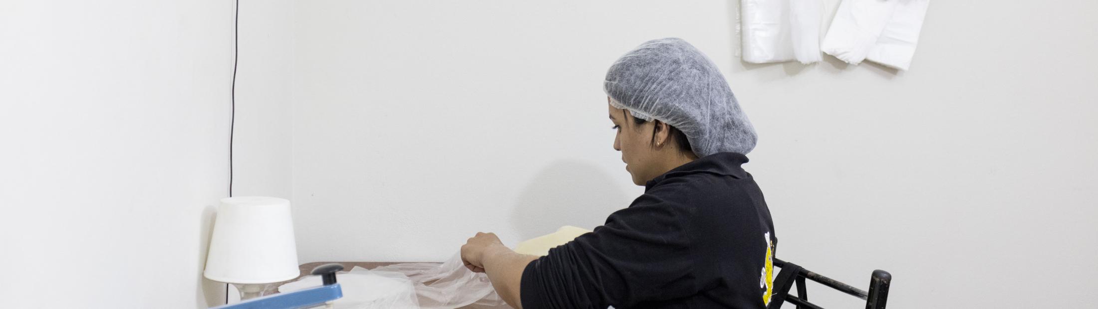 A formação em empreendedorismo ajuda as pessoas refugiadas venezuelanas a encontrar estabilidade 