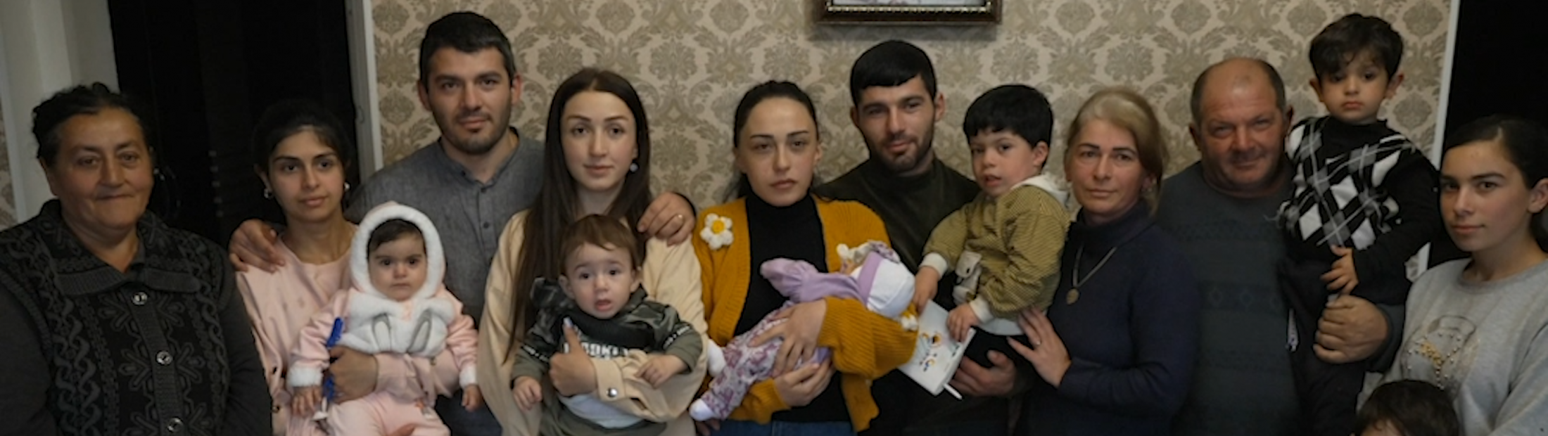 Os refugiados encontram segurança na Arménia, mas o futuro permanece incerto 