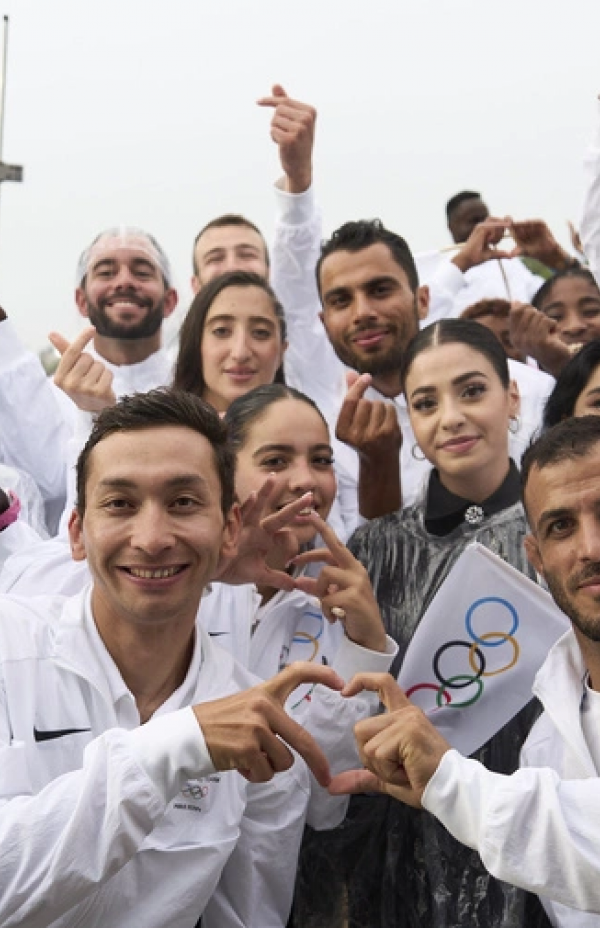 ACNUR celebra Jogos Olímpicos históricos com a maior equipa de refugiados e a primeira medalha 