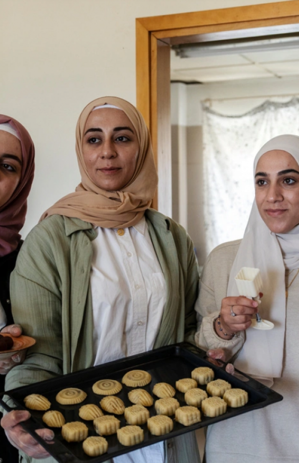 Família de refugiados sírios reinstalada prospera em cidade universitária portuguesa  
