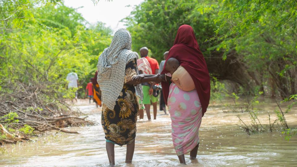 Inundações graves afetam dezenas de milhares de pessoas deslocadas no Corno de África 