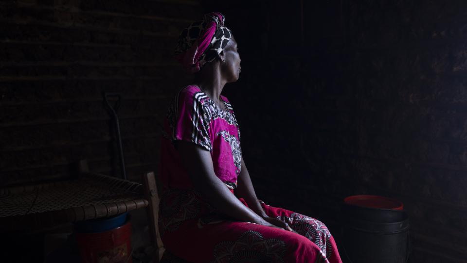 Apoiando-se mutuamente, as sobreviventes de violência sexual no norte de Moçambique começam a curar-se