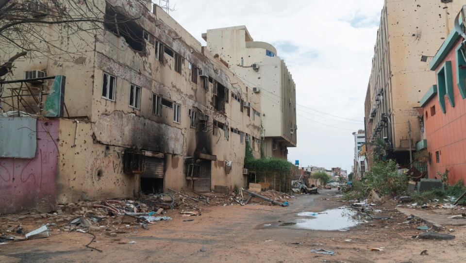 Ajuda urgente necessária à medida que mais de 1,3 milhões de sudaneses deslocados pela guerra começam a regressar a casa